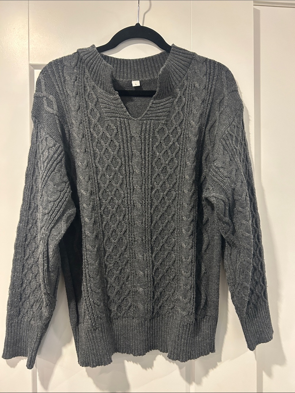 Women’s Gray Cable Knit V-Neck Sweater